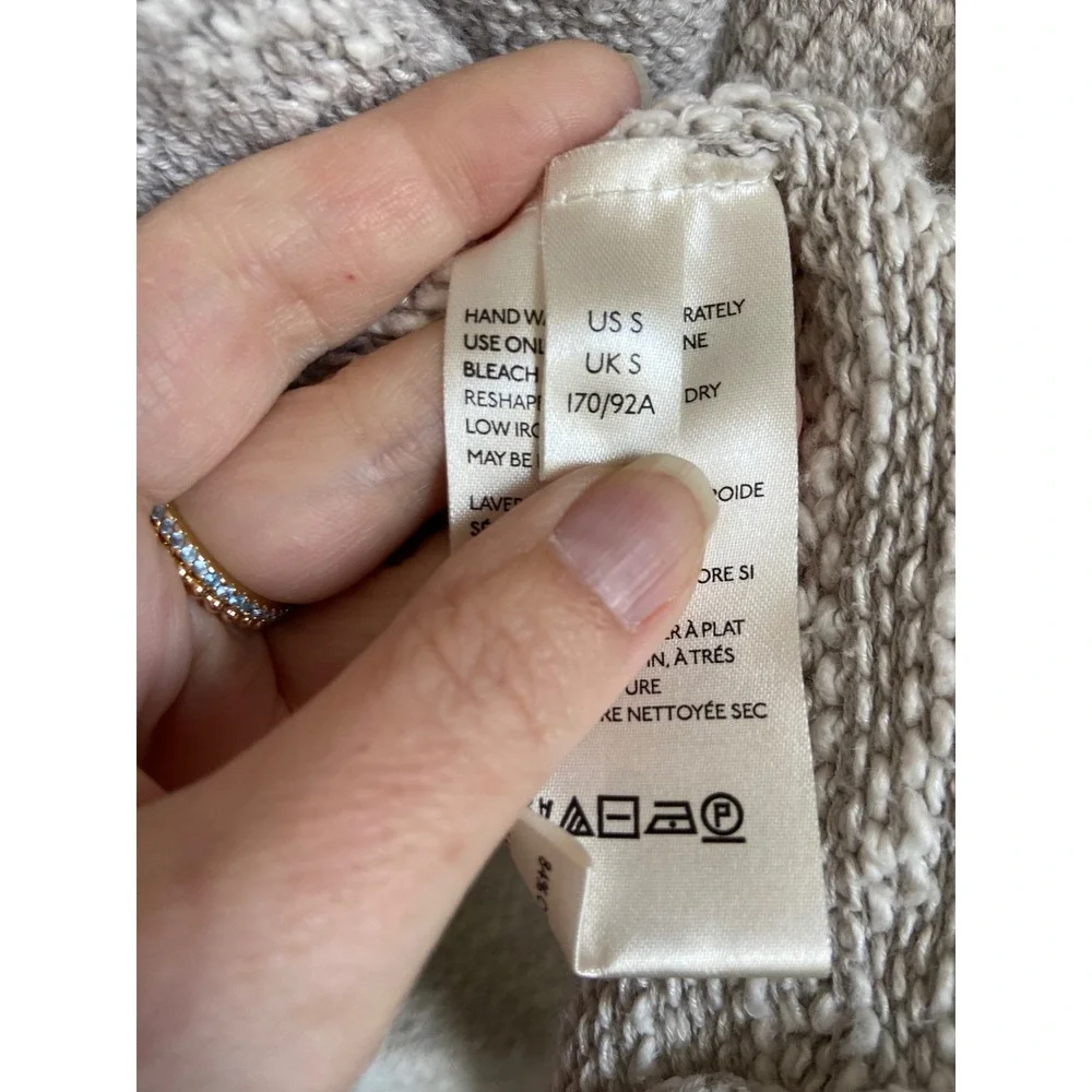 Free People Oversized Knit Cardigan Sweater Light‎ Gray Distressed Size Small